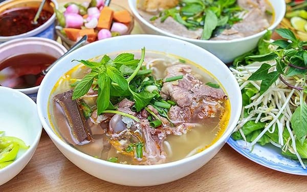 Bún Bò Huế Đà Nẵng - Hương Vị Đậm Đà Của Miền Trung